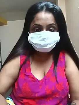 Snapshot of queendivya chatting on 11, 1, 2026 queendivya online show from 11, 1, 2026