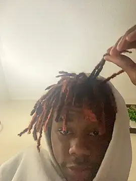 Snapshot of Zayinc chatting on 5, 11, 2025 Zayinc online show from 5, 11, 2025