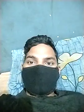 Snapshot of VickyMonster5 chatting on 5, 10, 2025 VickyMonster5 online show from 5, 10, 2025