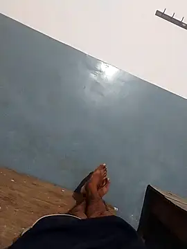 Snapshot of VickyMonster5 chatting on 17, 10, 2025 VickyMonster5 online show from 17, 10, 2025