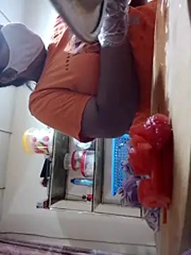 Snapshot of TAMIL_AMMUSRI chatting on 29, 10, 2025 TAMIL AMMUSRI online show from 29, 10, 2025