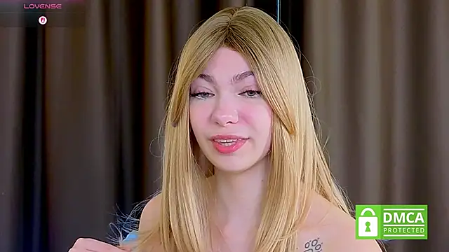 EmilyZortea online show from 10, 10, 2025