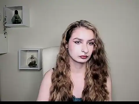 NinaBlond1 online show from 29, 10, 2025