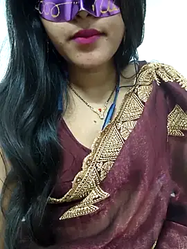 Snapshot of suzika_ chatting on 16, 10, 2025 suzika online show from 16, 10, 2025