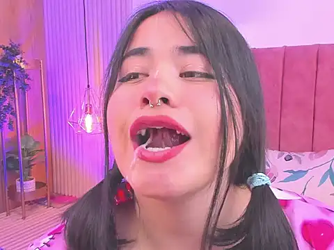 Snapshot of Maraparadise chatting on 13, 11, 2025 Maraparadise online show from 13, 11, 2025