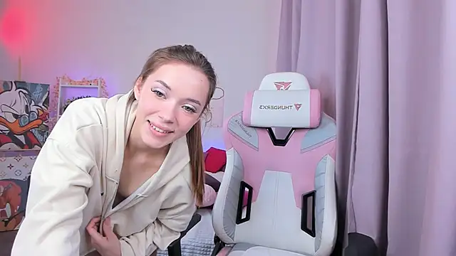 Leri Dells online show from 10, 10, 2025