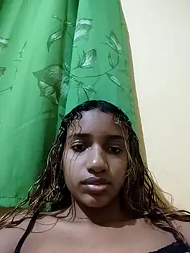 Barbiefox24 online show from 13, 10, 2025