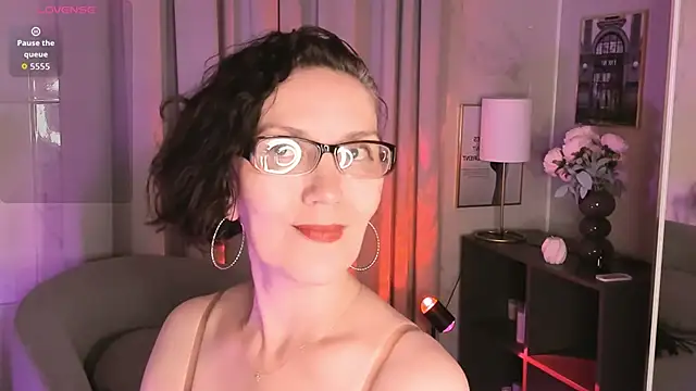 Irene Marlow online show from 8, 6, 2026