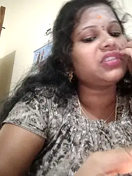 Snapshot of sweetqueen143 chatting on 30, 9, 2025 sweetqueen143 online show from 30, 9, 2025