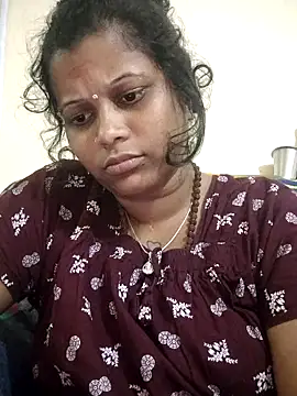 Snapshot of sweetqueen143 chatting on 6, 11, 2025 sweetqueen143 online show from 6, 11, 2025