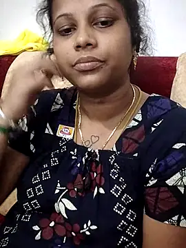 sweetqueen143 online show from 18, 4, 2026