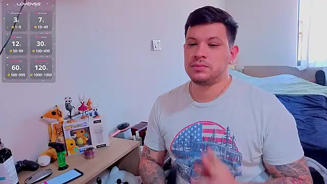 Snapshot of ryden_01 chatting on 18, 10, 2025 ryden 01 online show from 18, 10, 2025