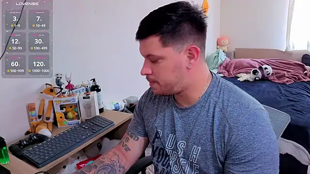 Snapshot of ryden_01 chatting on 20, 11, 2025 ryden 01 online show from 20, 11, 2025