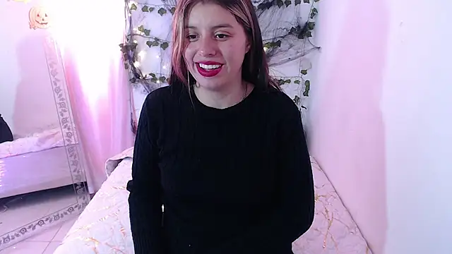 Snapshot of kamillew chatting on 23, 10, 2025 kamillew online show from 23, 10, 2025