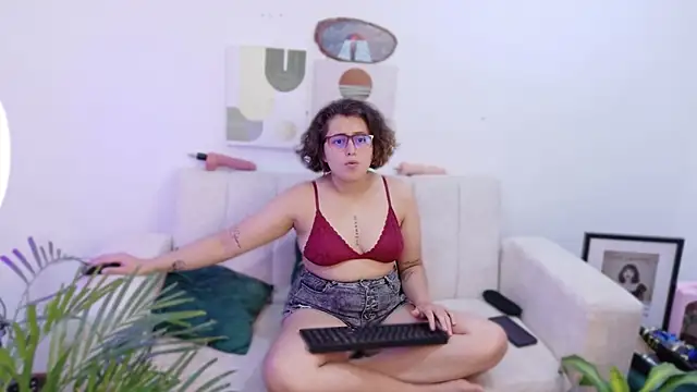 dirty feelena online show from 19, 10, 2025