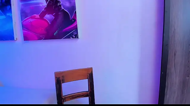 Star Liight online show from 9, 10, 2025