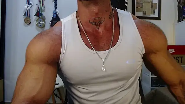 henryhadesflirt online show from 1, 4, 2026