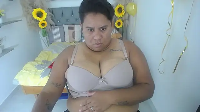 hotlesby valery online show from 23, 9, 2025