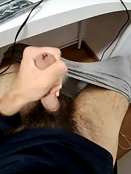 Snapshot of mecumming2 chatting on 19, 9, 2025 mecumming2 online show from 19, 9, 2025