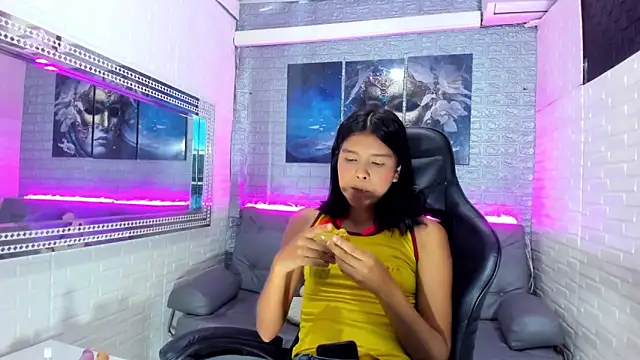 DulceMystery online show from 30, 11, 2025