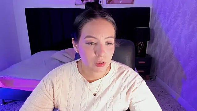 camiladuke7 online show from 1, 10, 2025