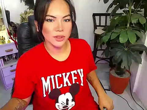 AngelitaDeputouch online show from 8, 11, 2025