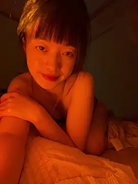 Snapshot of Tramy_xx chatting on 30, 5, 2026 Tramy xx online show from 30, 5, 2026