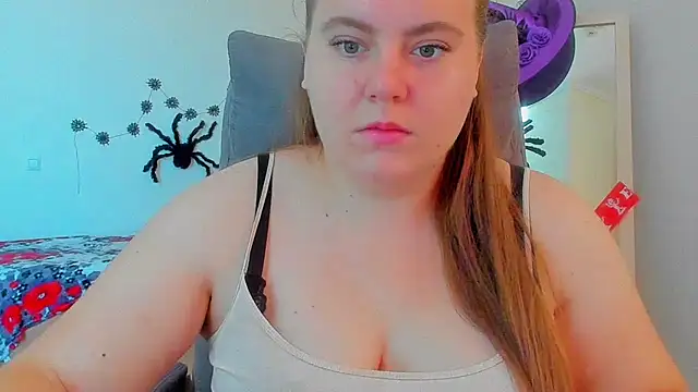 Snapshot of Liza-Mendez chatting on 30, 10, 2025 Liza-Mendez online show from 30, 10, 2025