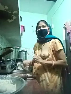 Cute-Charvii online show from 11, 2, 2026