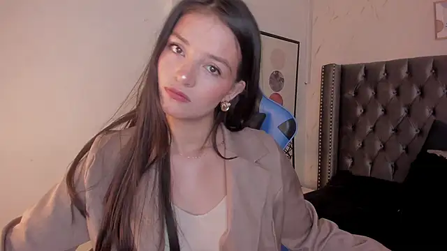 Snapshot of HaathorX chatting on 2, 12, 2025 HaathorX online show from 2, 12, 2025