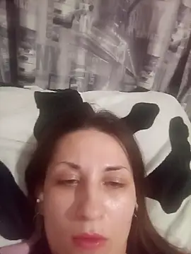 Snapshot of RitaLovvee chatting on 31, 10, 2025 RitaLovvee online show from 31, 10, 2025