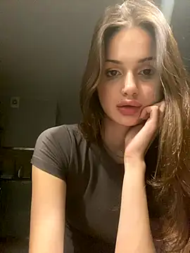 SoShyEmmyyy online show from 21, 9, 2025