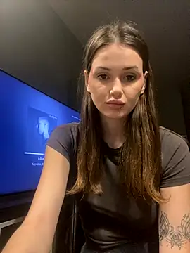 SoShyEmmyyy online show from 1, 10, 2025