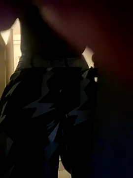 Snapshot of girlwatt chatting on 23, 10, 2025 girlwatt online show from 23, 10, 2025