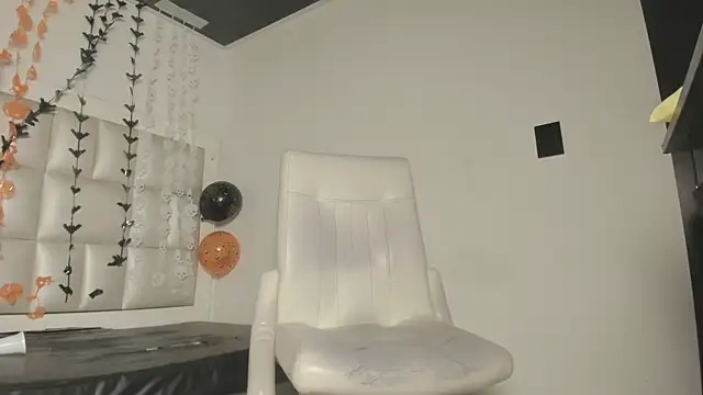 peyton  wat online show from 28, 10, 2025