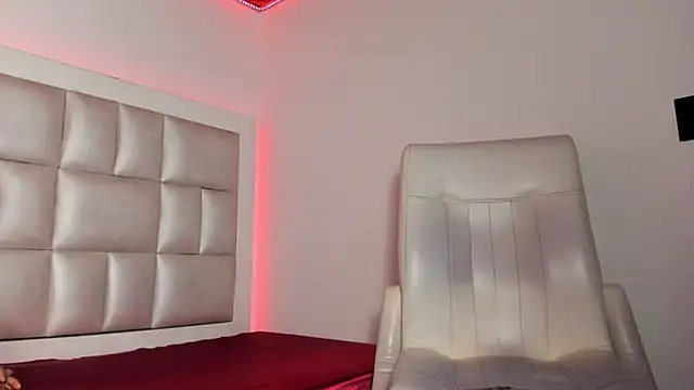 peyton  wat online show from 28, 11, 2025