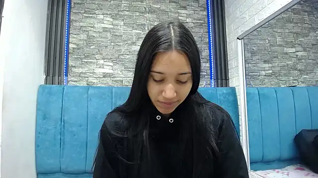 Lil Rose2006 online show from 5, 2, 2026