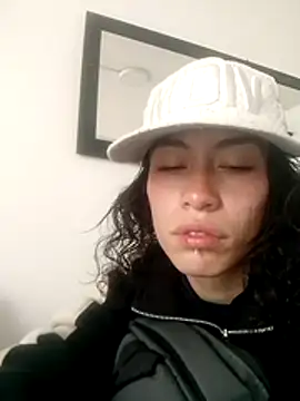 Snapshot of oblivionlove chatting on 26, 11, 2025 oblivionlove online show from 26, 11, 2025