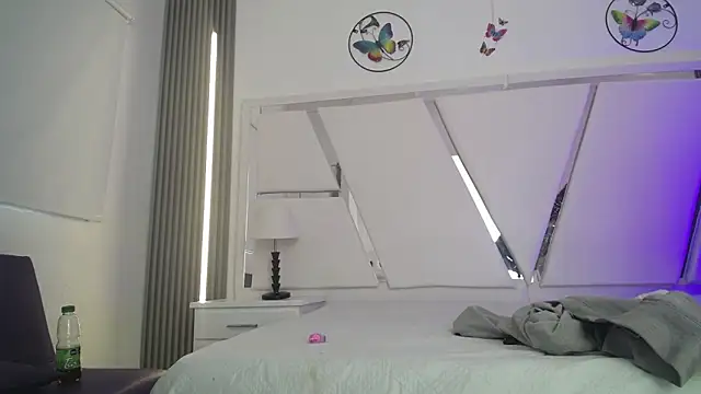 Snapshot of oblivionlove chatting on 28, 11, 2025 oblivionlove online show from 28, 11, 2025