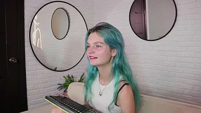 Lika Sky online show from 28, 9, 2025