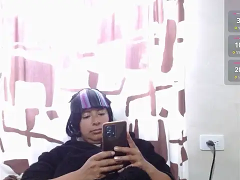 Acelinrose online show from 17, 4, 2026