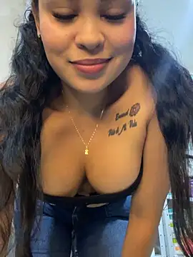 FOX LATINA online show from 7, 4, 2026