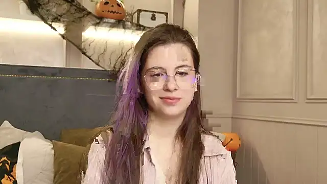 Snapshot of Akira_Halls chatting on 24, 10, 2025 Akira Halls online show from 24, 10, 2025