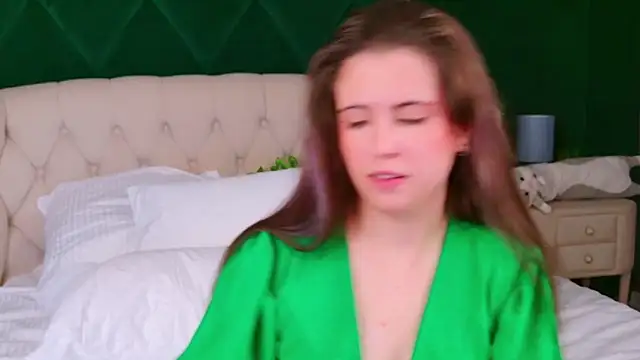 Snapshot of Akira_Halls chatting on 20, 11, 2025 Akira Halls online show from 20, 11, 2025