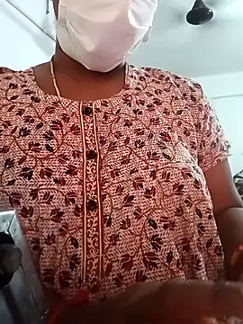 Snapshot of TeluguCuplehyd chatting on 12, 11, 2025 TeluguCuplehyd online show from 12, 11, 2025