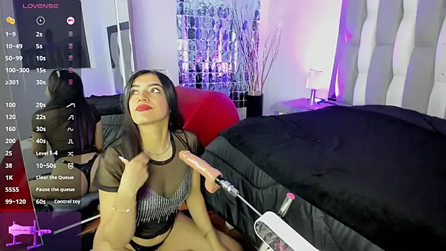 IsaDiiaz online show from 4, 10, 2025