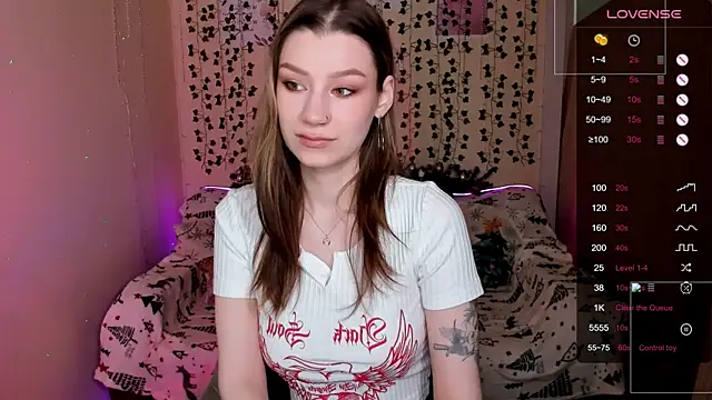 Snapshot of LinaBlossom_ chatting on 22, 12, 2025 LinaBlossom online show from 22, 12, 2025