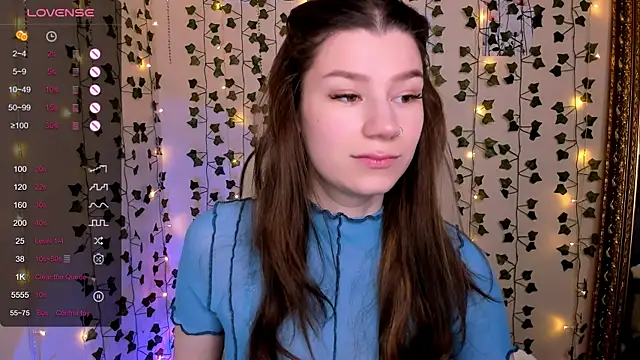 Snapshot of LinaBlossom_ chatting on 15, 2, 2026 LinaBlossom online show from 15, 2, 2026