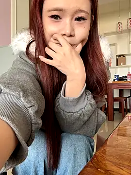 Snapshot of YY-27 chatting on 1, 12, 2025 YY-27 online show from 1, 12, 2025