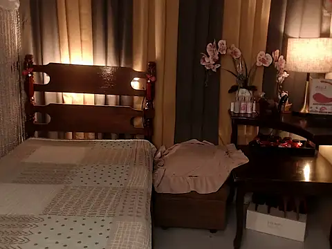 Jastine hunk online show from 8, 1, 2026